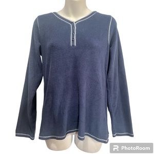 Jockey long sleeve fleece top. Size small. Blue